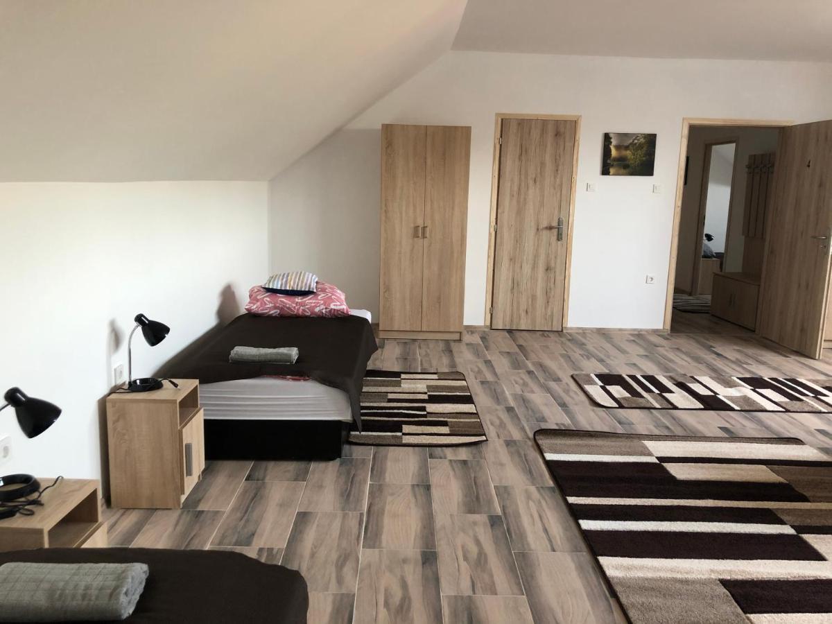 Lukacs Vendeghaz Hotel Erdohorvati Luaran gambar